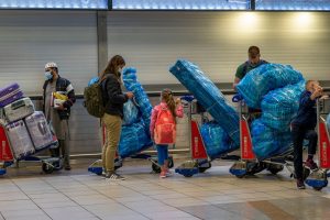 Omicron: Passengers from South Africa to undergo testing, quarantine at Mumbai airport