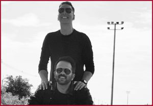 Akshay Kumar recreates ‘Jai-Veeru’ moment with director Rohit Shetty