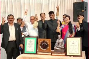 Noida grabs two awards under Swachh Survekshan 2021