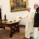 PM Modi being welcomed by Pope Francis in Vatican City