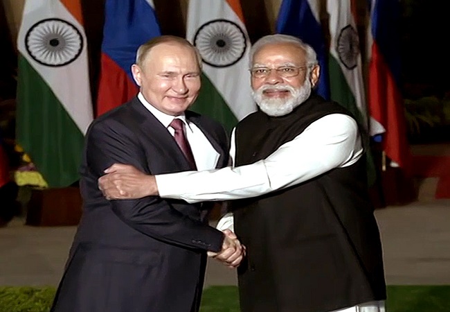 PM Modi speaks with President Putin on phone; both discuss bilateral, regional & global issues
