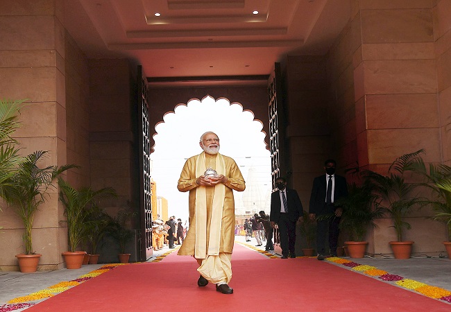 When Aurangzeb came, Shivaji also rose: PM Modi at Kashi Vishwanath inauguration