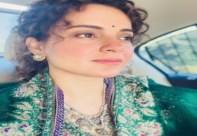 WATCH: Kangana Ranaut offer prayers at Banke Bihari temple, day after farmers surrounded her in punjab