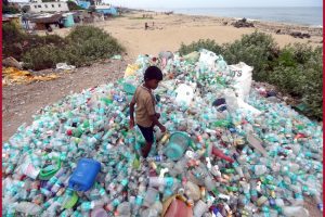The use of recycled plastics in packaging of food and drinks needs to be re-deliberated