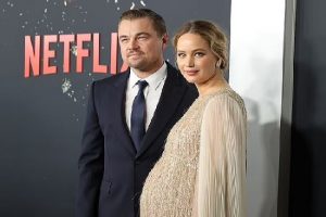 VIRAL: Pregnant Jennifer Lawrence poses with Leonardo DiCaprio at ‘Don’t Look Up’ premiere