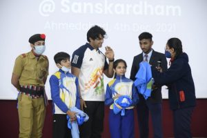 Neeraj Chopra interacts, plays sports with students from 75 schools (PICs)