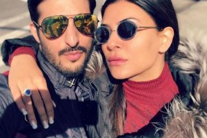 Sushmita Sen’s ex-boyfriend Rohman Shawl gets lauded for protecting the actor from being mobbed by fans