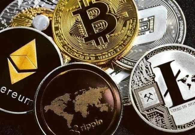 Cryptocurrency: क्रिप्टोकरेंसी में हुई कमाई पर ITR दिखाना जरूरी, वर्ना बढ़ सकती है निवेशकों की मुश्किल