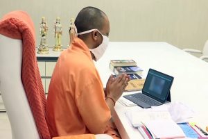 CM Yogi’s Christmas gift to youth: Free smartphones and tablets to over 1 lakh students from Dec 25