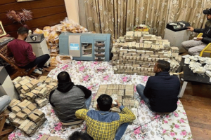 Kanpur: DGGI seizes Rs 177.45 cr in raids on perfume company
