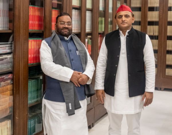 UP Elections 2022: Uttar Pradesh Minister Swami Prasad Maurya resigns from Yogi cabinet, joins Samajwadi Party