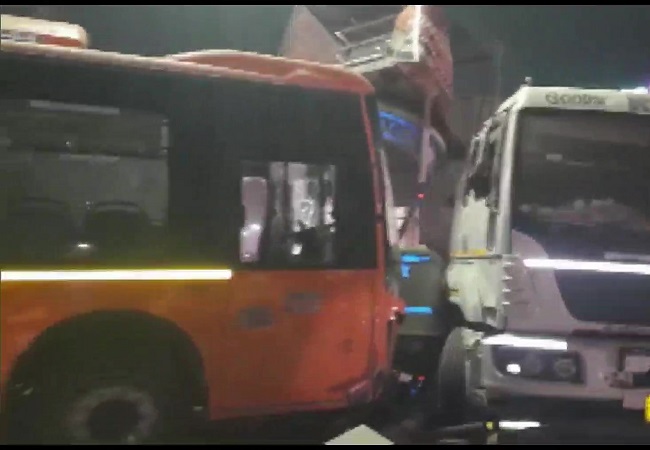 Kanpur: At least 5 dead, several injured in electric bus accident; President Kovind expresses condolences