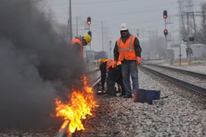 VIRAL VIDEO: Are train tracks in Chicago being set on fire due to heavy winters? Know here