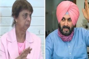 Navjot Singh Sidhu a ‘cruel person’, abandoned old mother, claims his sister