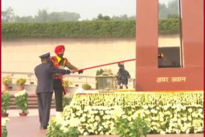 Flame at Amar Jawan Jyoti at India Gate extinguished, merged with National War Memorial (VIDEO)