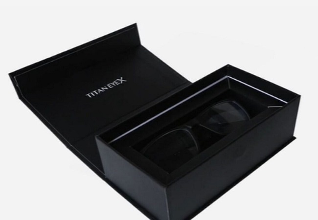 Titan-smart-glasses-with-open-ear-speakers-and-touch-controls-launched-1200x900