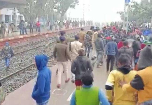 RRB Students protest