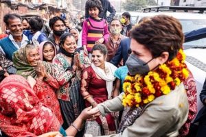Priyanka Gandhi begins door-to-door campaign in Noida from Kali Mata Mandir