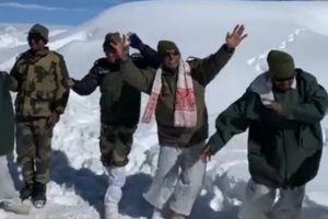 Salute! BSF Jawans celebrates Bihu amidst the snow-laden mountains in Kashmir; Watch Video