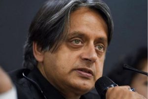 Congress MP Shashi Tharoor encourages usage of eco-friendly food packaging; Netizens raise concern over high budget
