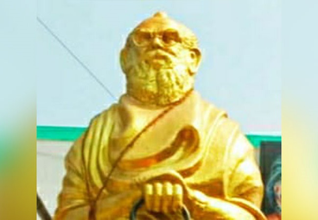 periyar-statue