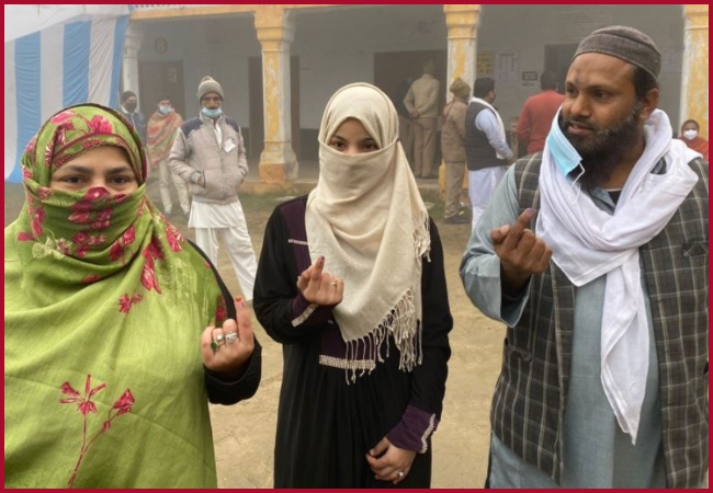 Uttar Pradesh Assembly Polls Live Updates: 48% voter turnout recorded till 3pm
