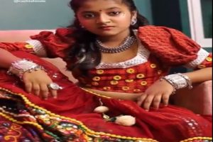 Choti Deepika takes internet by storm, recreates ‘Ram Leela’ scene, Ranveer share VIDEO