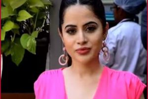 Urvi Javed spotted in bizarre Pink dress