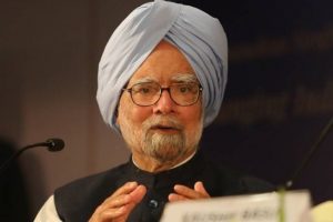 China sitting at our border but Centre making efforts to hide truth: Manmohan Singh