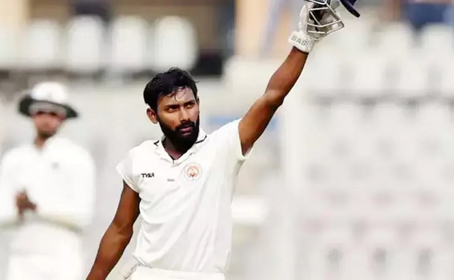 Vishnu Solanki -- cricketer