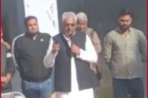 ‘If Hindus wake up, beard will be pulled and made into a choti”: BJP MLA’s hate speech (VIDEO)