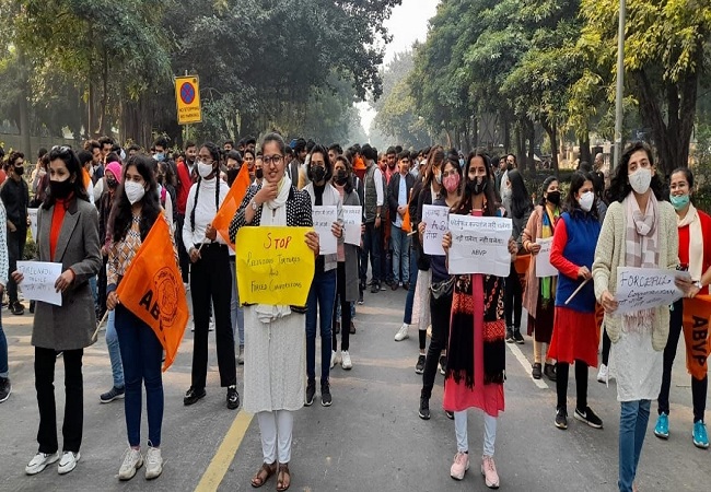 Students took to the road against missionary institutions and Tamil Nadu government