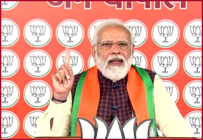 Fake ‘Samajwadis’ ignored development of UP, filled own coffers: PM Modi