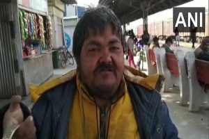 Meet Raju Patel, the new age digital beggar from Bihar who takes payments via e-wallet