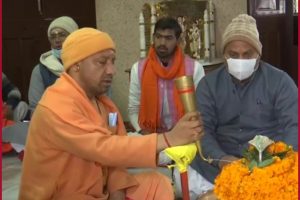 UP elections: Yogi Adityanath offers prayers at Gorakhnath temple ahead of filing nomination today in Gorakhpur