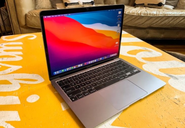 Apple MacBook Air 15-inch rumoured for 2023 launch