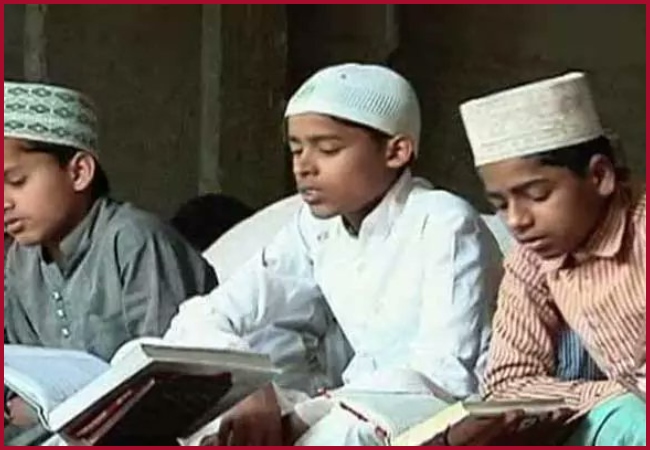 Recital of national anthem now mandatory for UP Madrasa students