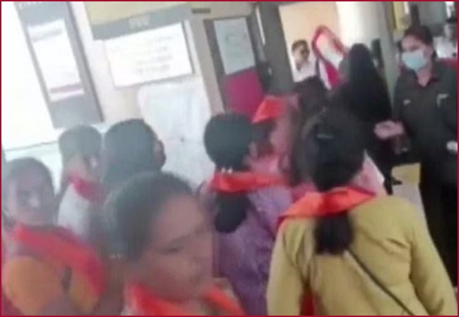 The Kashmir Files: Scuffle breaks out at theatre after women asked to remove their ‘saffron stoles’