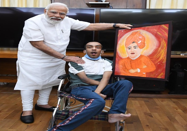 PM Modi meets ‘divyang’ artist Aayush Kundal, urges people to see his paintings