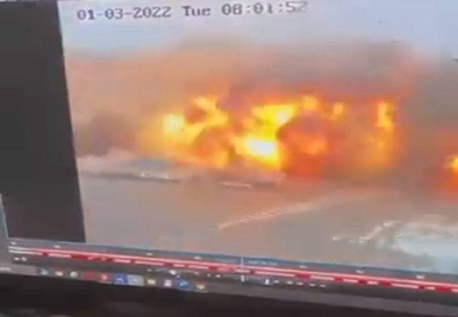 WATCH: Key governmental building in Ukraine blown up by Russian missile
