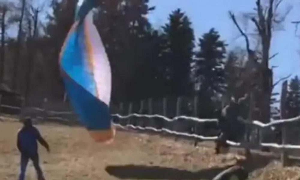 Paragliding is fun but what if dust devil arrives? Watch Video