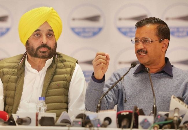 After freebies, politics of blamegame? AAP CM wants Modi govt’s support for fulfilling promises; Twitter erupts