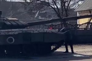 Watch Video: Ukrainian man stops a Russian tank with bare hands, Internet lauds his courage