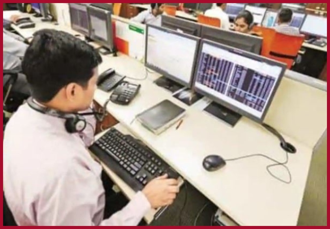 Equity indices open in red, Sensex plunges 1493 points