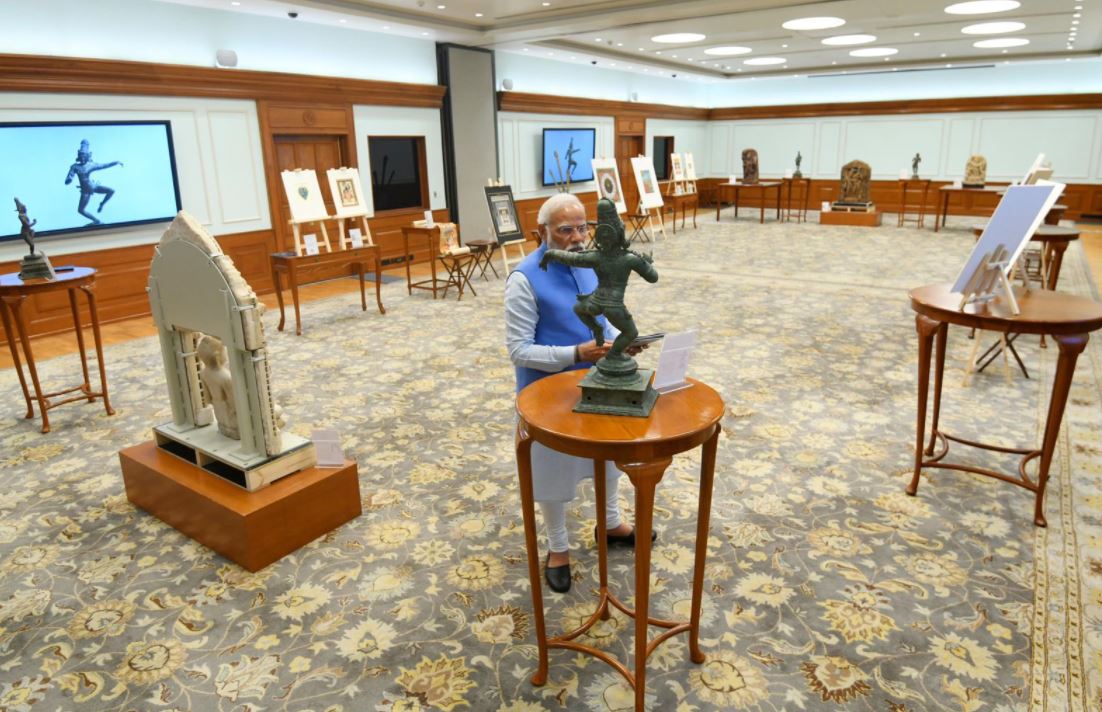 PM Modi inspects 29 antiquities repatriated to India by Australia