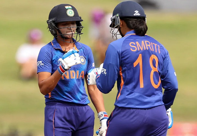 smriti-mandhana-harmanpreet-kaur