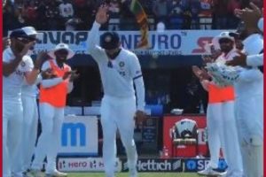 Team India gives Kohli guard of honour in batter’s 100th Test