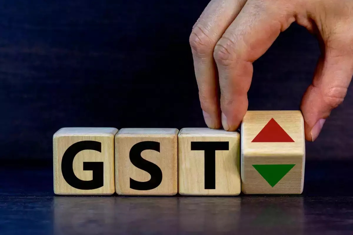 GST collection touches record high at Rs 1.68 lakh crore in April