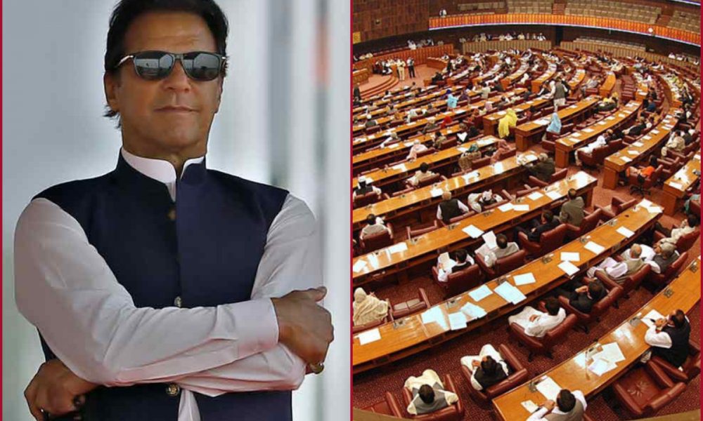 Pakistan’s NA Secretariat issues order to hold no-trust vote against Imran Khan tomorrow morning