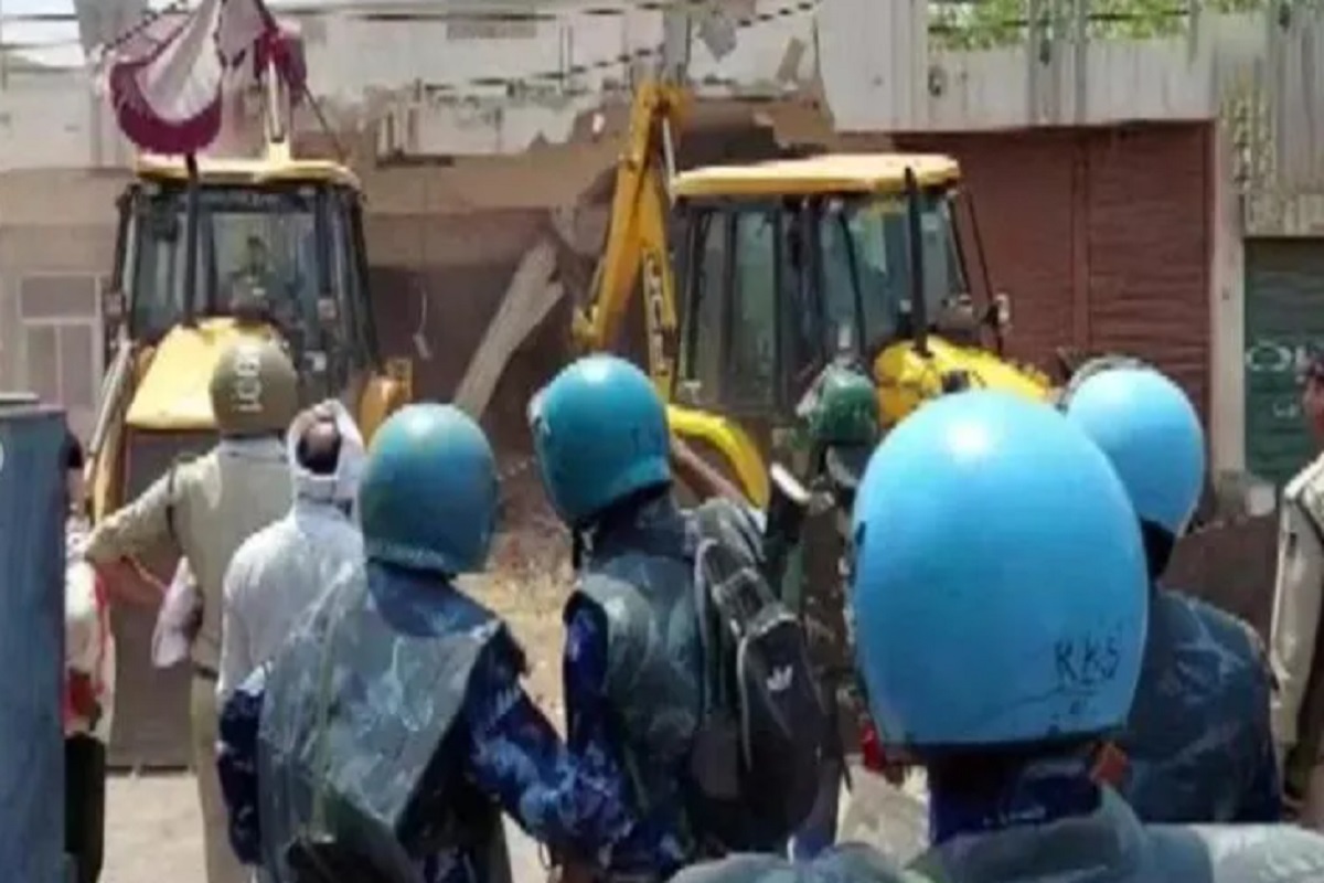 MP: Bulldozer action in Khargone continues; tribunal formed to recover damages from rioters
